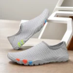 Water Shoes Non Slip Surfing Diving Shoes with Drainage Holes Swimming Shoes Breathable Trekking Hiking Shoes for Outdoor Sports